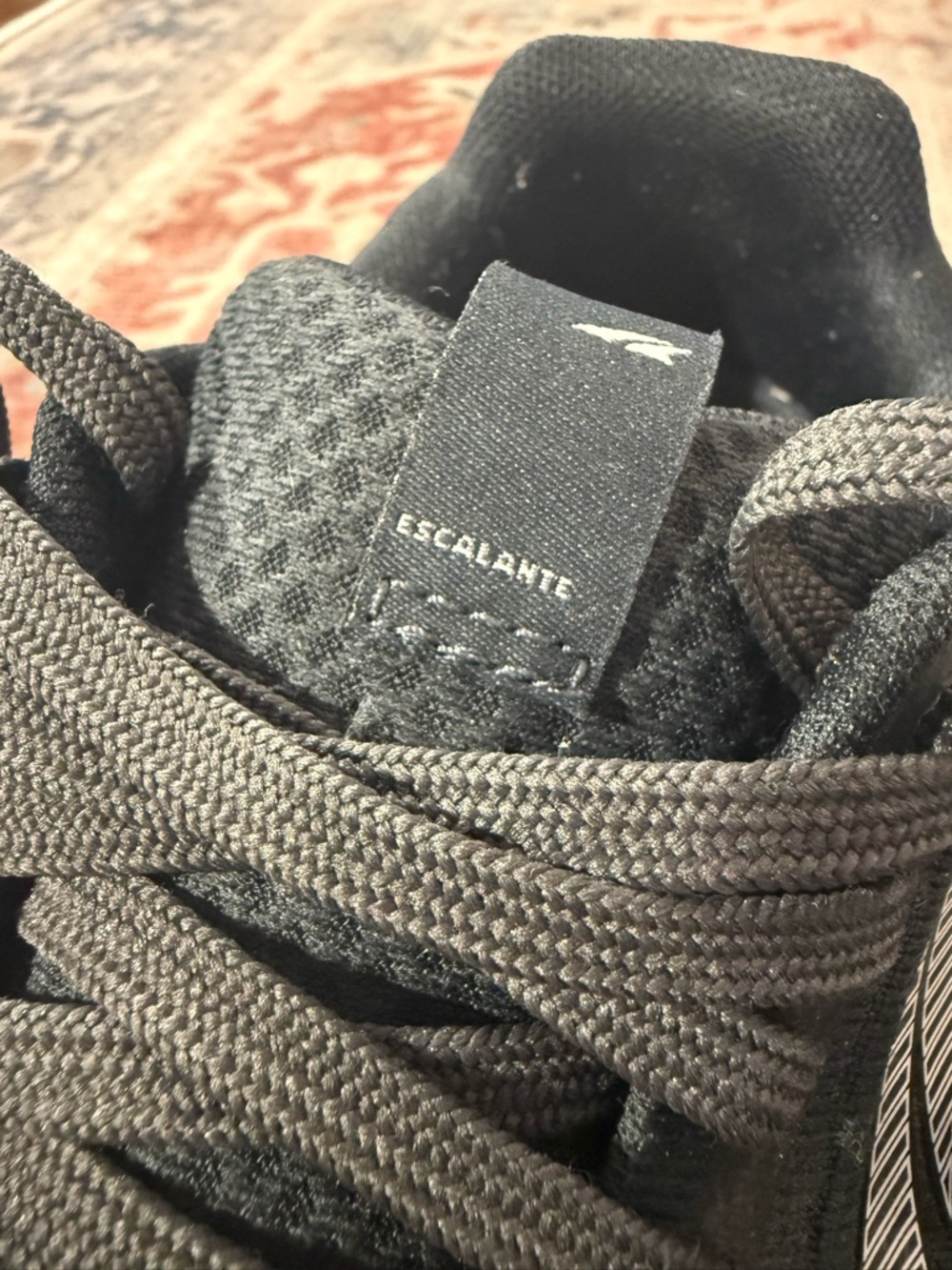 Altra Women’s Escalante 3 - Dark Gray Knit Athletic Running Shoes - size 9.5 - Picture 5 of 6